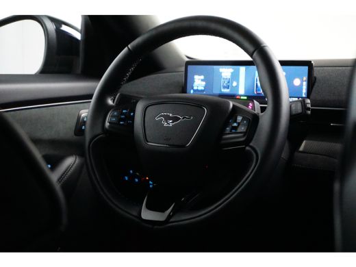 Ford Mustang Mach-E Mach-E Mustang GT Extended AWD 98 kWh | Pano-dak | Kleur Zwart Zeldzaam! B&O Audio | 360 Camera |... ActivLease financial lease