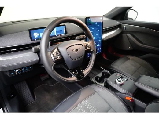 Ford Mustang Mach-E Mach-E Mustang GT Extended AWD 98 kWh | Pano-dak | Kleur Zwart Zeldzaam! B&O Audio | 360 Camera |... ActivLease financial lease
