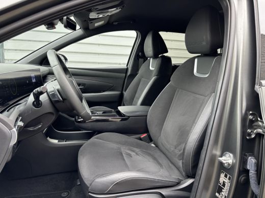 Hyundai Tucson 1.6 T-GDI PHEV 20th Anniversary | Rijklaarprijs! | Apple Carplay/Android Auto | Krell geluidsyste... ActivLease financial lease