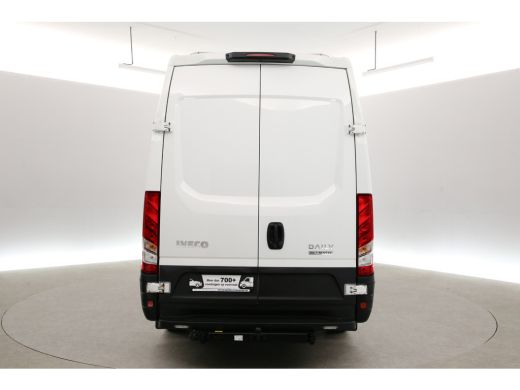 Iveco Daily 35 S14 2.3D L2H2 | Automaat | 3500KG Trekgew. | Trekh. | Airco | Cruise | 3-Zits ActivLease financial lease