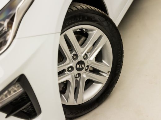 Kia Ceed Sportswagon 1.0 T-GDi Dynamic Sport Automaat (APPLE CARPLAY, GROOT NAVI, CLIMATE, CAMERA, GETINT GLAS, PORTST... ActivLease financial lease