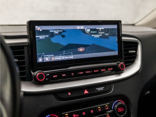 Kia Ceed Sportswagon 1.0 T-GDi Dynamic Sport Automaat (APPLE CARPLAY, GROOT NAVI, CLIMATE, CAMERA, GETINT GLAS, PORTST... ActivLease financial lease