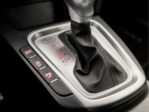 Kia Ceed Sportswagon 1.0 T-GDi Dynamic Sport Automaat (APPLE CARPLAY, GROOT NAVI, CLIMATE, CAMERA, GETINT GLAS, PORTST... ActivLease financial lease