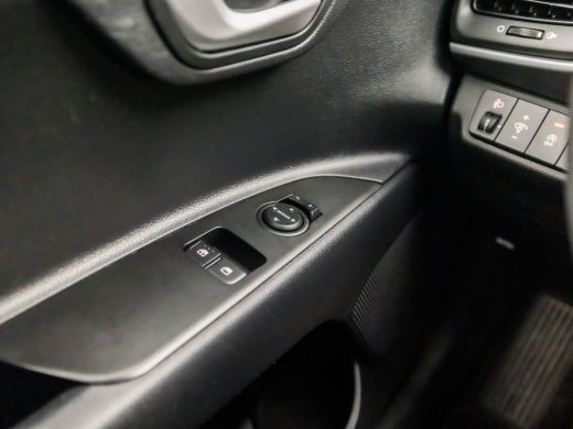 Kia Stonic 1.0 T-GDi MHEV ComfortLine (APPLE CARPLAY, GROOT NAVI, ADAPTIVE CRUISE, TREKHAAK, PARKEERSENSOREN... ActivLease financial lease