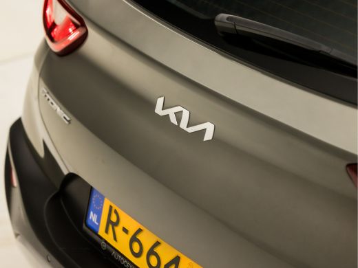 Kia Stonic 1.0 T-GDi MHEV ComfortLine (APPLE CARPLAY, GROOT NAVI, ADAPTIVE CRUISE, TREKHAAK, PARKEERSENSOREN... ActivLease financial lease