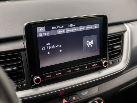 Kia Stonic 1.0 T-GDi MHEV ComfortLine (APPLE CARPLAY, GROOT NAVI, ADAPTIVE CRUISE, TREKHAAK, PARKEERSENSOREN... ActivLease financial lease