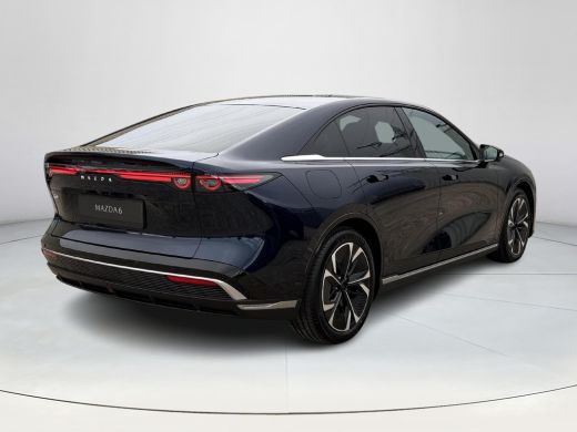 Mazda 6 Takumi Plus Long Range 80 kWh | Stoelverwarming/verkoeling | Stuurverwarming | Panoramadak | Adap... ActivLease financial lease