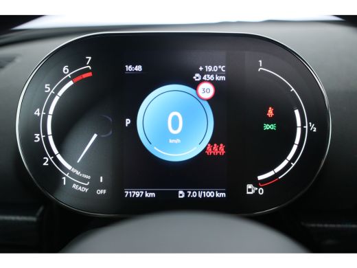 Mini Clubman 1.5 Cooper Classic | Automaat | Dealer Onderhouden | Panoramadak | Navigatie | Keyless | Stoelver... ActivLease financial lease