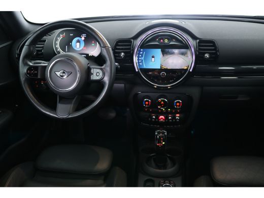 Mini Clubman 1.5 Cooper Classic | Automaat | Dealer Onderhouden | Panoramadak | Navigatie | Keyless | Stoelver... ActivLease financial lease