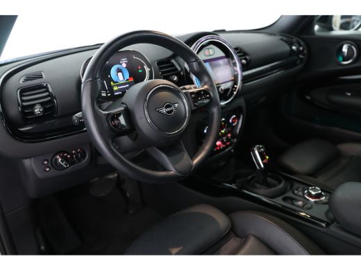 Mini Clubman 1.5 Cooper Classic | Automaat | Dealer Onderhouden | Panoramadak | Navigatie | Keyless | Stoelver... ActivLease financial lease