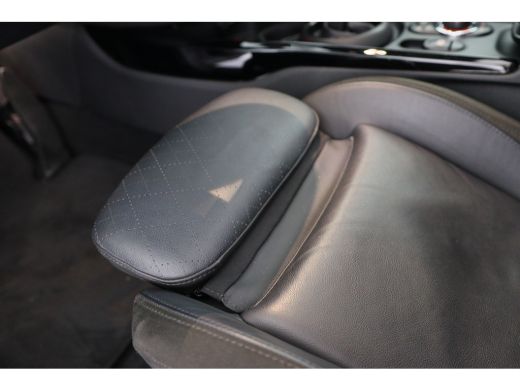 Mini Clubman 1.5 Cooper Classic | Automaat | Dealer Onderhouden | Panoramadak | Navigatie | Keyless | Stoelver... ActivLease financial lease