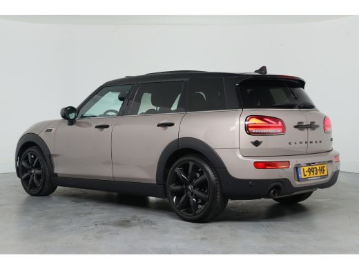 Mini Clubman 1.5 Cooper Classic | Automaat | Dealer Onderhouden | Panoramadak | Navigatie | Keyless | Stoelver... ActivLease financial lease