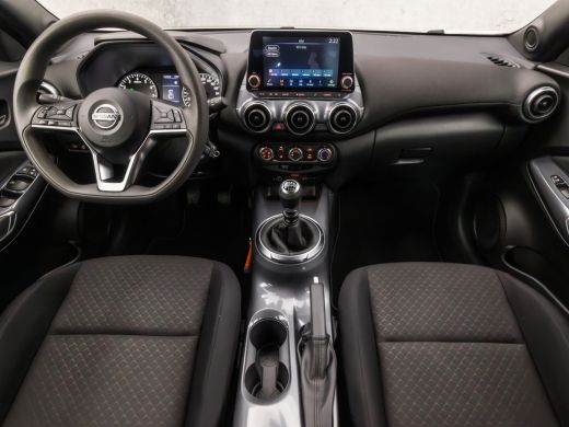 Nissan Juke 1.0 DIG-T Acenta Sport (APPLE CARPLAY, GROOT NAVI, CAMERA, GETINT GLAS, LM VELGEN, LED KOPLAMPEN,... ActivLease financial lease