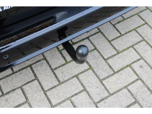 Opel Combo-e 50kWh | NAVI | TREKHAAK | CAMERA | CARPLAY | 6,9% RENTE FINANCIAL LEASE! ActivLease financial lease