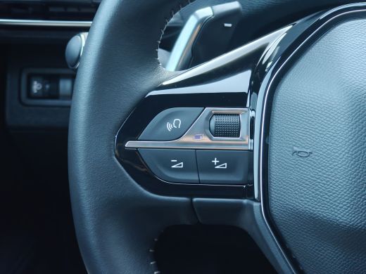 Peugeot 3008 1.6 plug-in Hybrid 195 Allure ActivLease financial lease