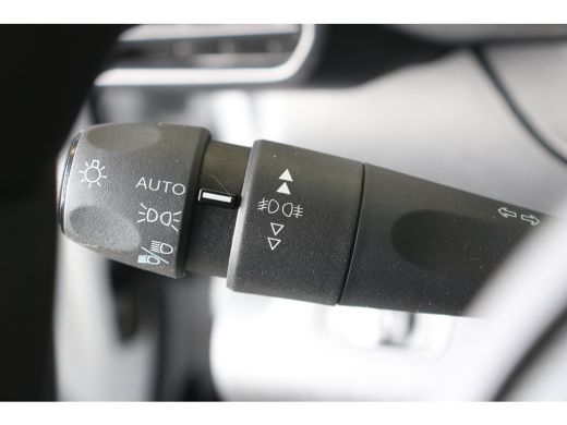 Peugeot Partner 50kWh 136PK L1 | 3-zits | Navi | Airco | Cruise | Dodehoeksensoren | Parkeersensoren V+A | ActivLease financial lease