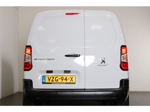 Peugeot Partner 50kWh 136PK L1 | 3-zits | Navi | Airco | Cruise | Dodehoeksensoren | Parkeersensoren V+A | ActivLease financial lease