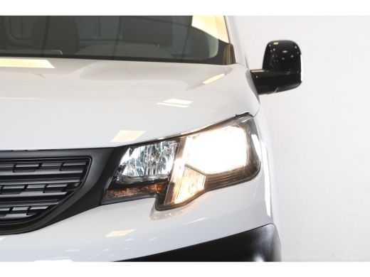 Peugeot Partner 50kWh 136PK L1 | 3-zits | Navi | Airco | Cruise | Dodehoeksensoren | Parkeersensoren V+A | ActivLease financial lease