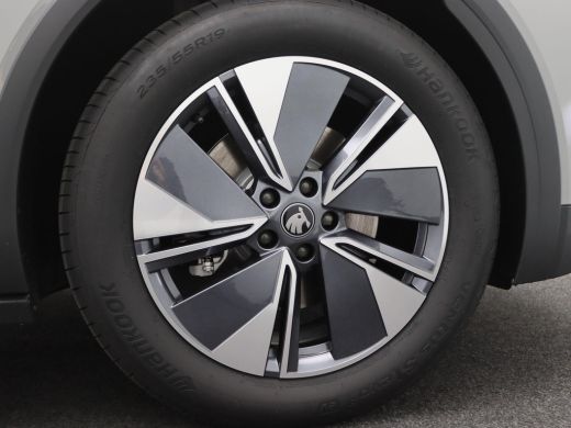 Skoda Elroq 60 Business Edition 204PK Warmtepomp, Keyless, Adaptieve Cruise Controle, Achteruitrijcamera, Sid... ActivLease financial lease