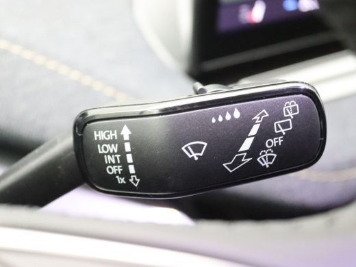 Skoda Elroq 60 Business Edition 204PK Warmtepomp, Keyless, Adaptieve Cruise Controle, Achteruitrijcamera, Sid... ActivLease financial lease