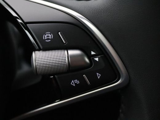 Skoda Elroq 60 Business Edition 204PK Warmtepomp, Keyless, Adaptieve Cruise Controle, Achteruitrijcamera, Sid... ActivLease financial lease