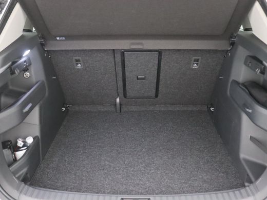 Skoda Elroq 60 Business Edition 204PK Warmtepomp, Keyless, Adaptieve Cruise Controle, Achteruitrijcamera, Sid... ActivLease financial lease