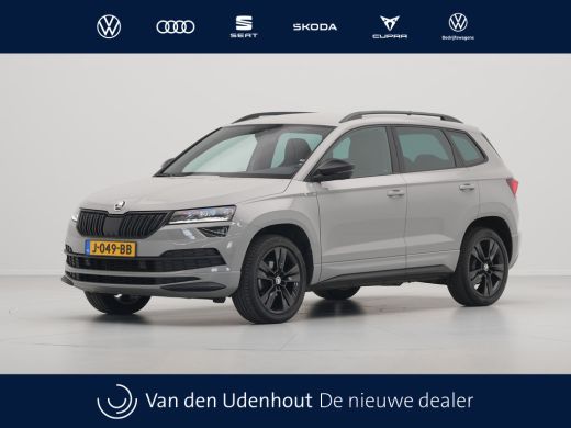 Skoda Karoq 1.5 TSI ACT 150pk DSG Sportline Business Navigatie CantonSound Stoelverwarming Camera Carplay Sid...
