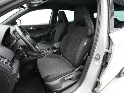 Skoda Karoq 1.5 TSI ACT 150pk DSG Sportline Business Navigatie CantonSound Stoelverwarming Camera Carplay Sid... ActivLease financial lease