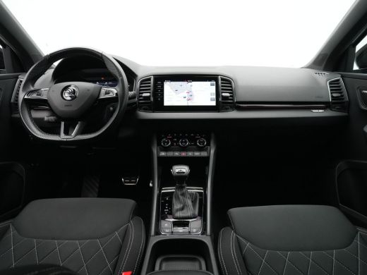 Skoda Karoq 1.5 TSI ACT 150pk DSG Sportline Business Navigatie CantonSound Stoelverwarming Camera Carplay Sid... ActivLease financial lease