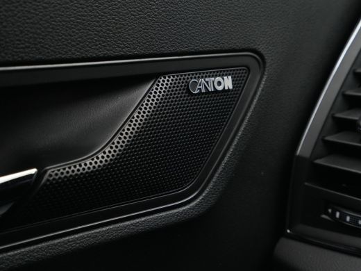 Skoda Karoq 1.5 TSI ACT 150pk DSG Sportline Business Navigatie CantonSound Stoelverwarming Camera Carplay Sid... ActivLease financial lease