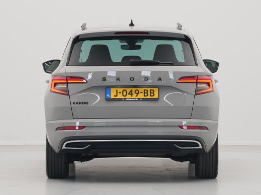 Skoda Karoq 1.5 TSI ACT 150pk DSG Sportline Business Navigatie CantonSound Stoelverwarming Camera Carplay Sid... ActivLease financial lease