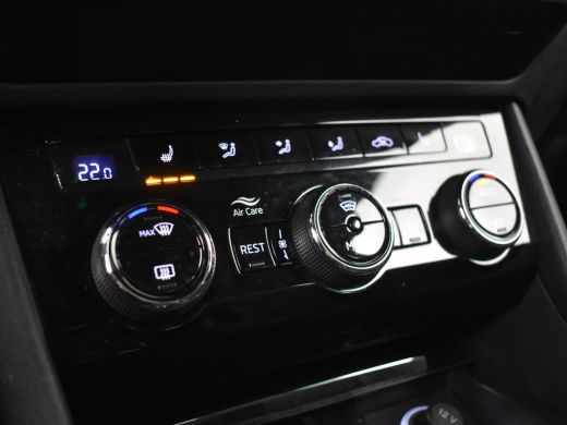 Skoda Superb Combi 1.4 TSI iV Sportline Business 218pk DSG/AUTO | Canton audiosysteem | Elektrische stoelen me... ActivLease financial lease