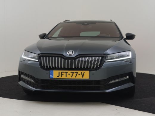 Skoda Superb Combi 1.4 TSI iV Sportline Business 218pk DSG/AUTO | Canton audiosysteem | Elektrische stoelen me... ActivLease financial lease
