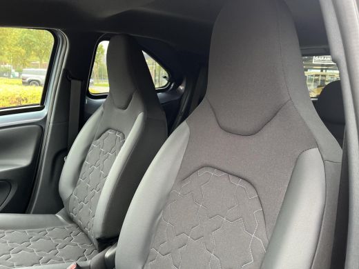 Toyota Aygo 1.0 VVT-i MT Envy | Uit voorraad leverbaar! | ActivLease financial lease