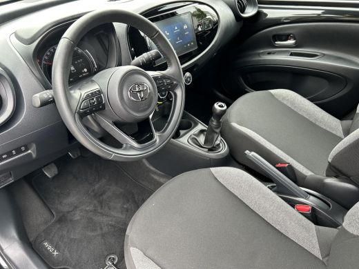 Toyota Aygo 1.0 VVT-i MT Play (Navigatie - Adaptive) ActivLease financial lease