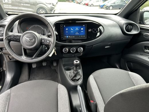 Toyota Aygo 1.0 VVT-i MT Play (Navigatie - Adaptive) ActivLease financial lease