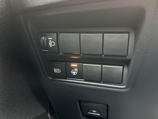 Toyota Yaris 1.5 Hybrid 130 Executive | Ash Grey Metallic | Direct uit voorraad leverbaar ActivLease financial lease