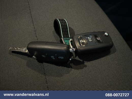 Volkswagen Caddy 2.0 TDI L1H1 Euro6 Airco | Camera | Apple Carplay | Android Auto | Cruisecontrol | LM Velgen 1400... ActivLease financial lease