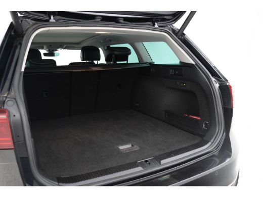 Volkswagen Passat Variant 1.4 TSI PHEV GTE Business Automaat, Digital dash, Panorama dak, Volleder! ActivLease financial lease