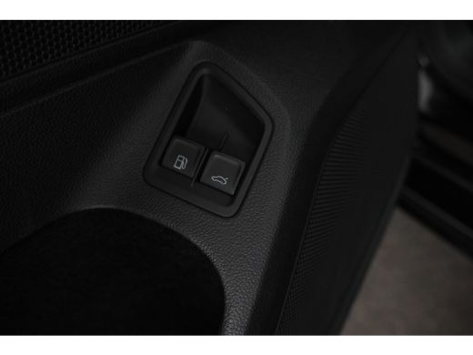 Volkswagen Passat Variant 1.4 TSI PHEV GTE Business Automaat, Digital dash, Panorama dak, Volleder! ActivLease financial lease