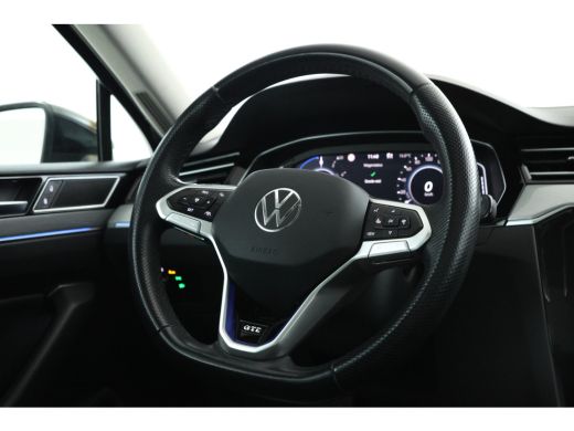 Volkswagen Passat Variant 1.4 TSI PHEV GTE Business Automaat, Digital dash, Panorama dak, Volleder! ActivLease financial lease