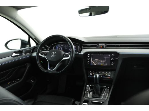 Volkswagen Passat Variant 1.4 TSI PHEV GTE Business Automaat, Digital dash, Panorama dak, Volleder! ActivLease financial lease