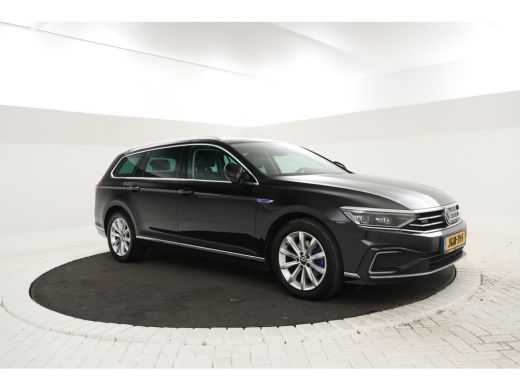 Volkswagen Passat Variant 1.4 TSI PHEV GTE Business Automaat, Digital dash, Panorama dak, Volleder! ActivLease financial lease