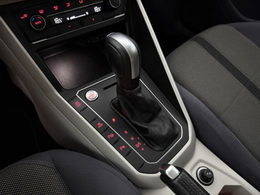Volkswagen Polo 1.0 TSI R-Line | Virtual | Carplay | Clima | Cruise | Navigatie | LED | NAP ActivLease financial lease