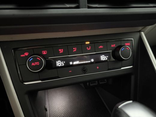 Volkswagen Polo 1.0 TSI R-Line | Virtual | Carplay | Clima | Cruise | Navigatie | LED | NAP ActivLease financial lease