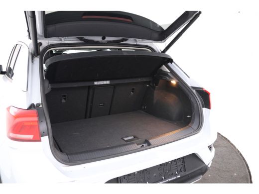 Volkswagen T-Roc 1.5 TSI Sport Automaat, Apple carplay, Panorama ActivLease financial lease