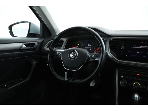 Volkswagen T-Roc 1.5 TSI Sport Automaat, Apple carplay, Panorama ActivLease financial lease