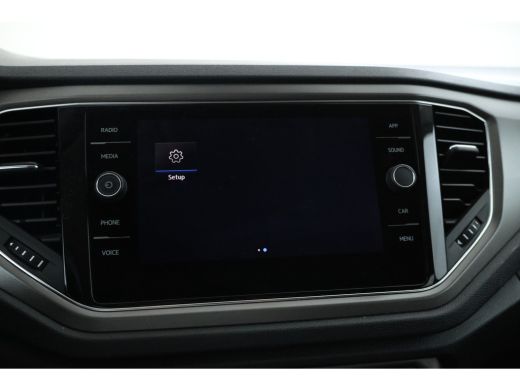 Volkswagen T-Roc 1.5 TSI Sport Automaat, Apple carplay, Panorama ActivLease financial lease
