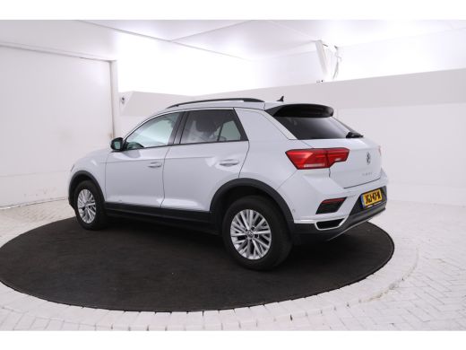 Volkswagen T-Roc 1.5 TSI Sport Automaat, Apple carplay, Panorama ActivLease financial lease