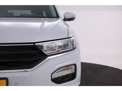 Volkswagen T-Roc 1.5 TSI Sport Automaat, Apple carplay, Panorama ActivLease financial lease